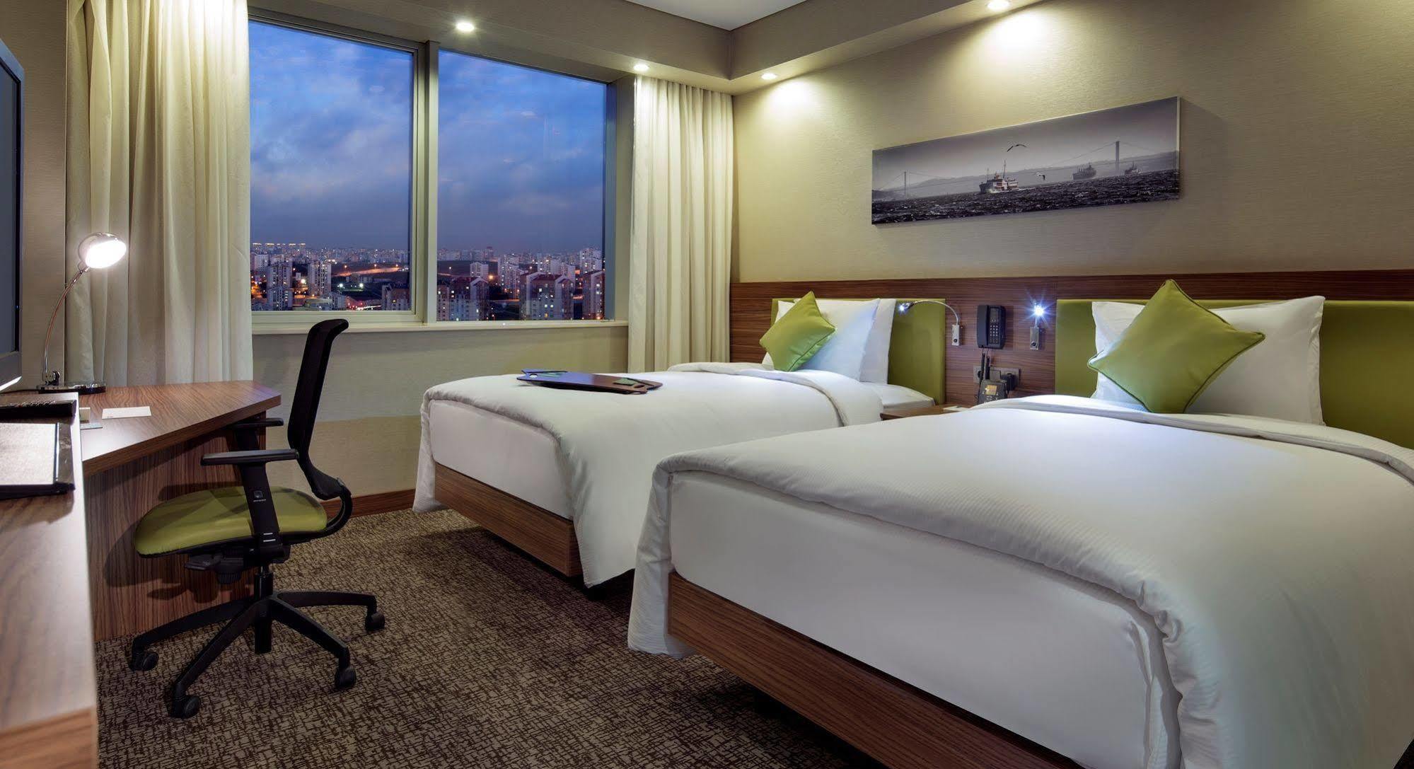 Hampton By Hilton Kayasehir Otel İstanbul